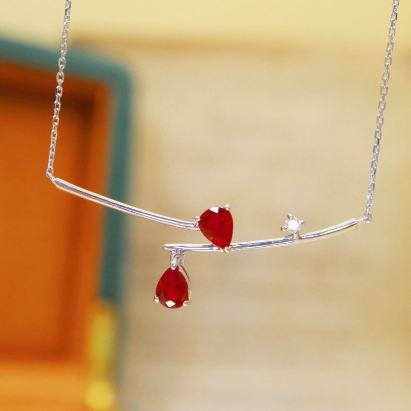 14k Gold 0.65 Ctw Natural Ruby & Diamond Necklace - 3