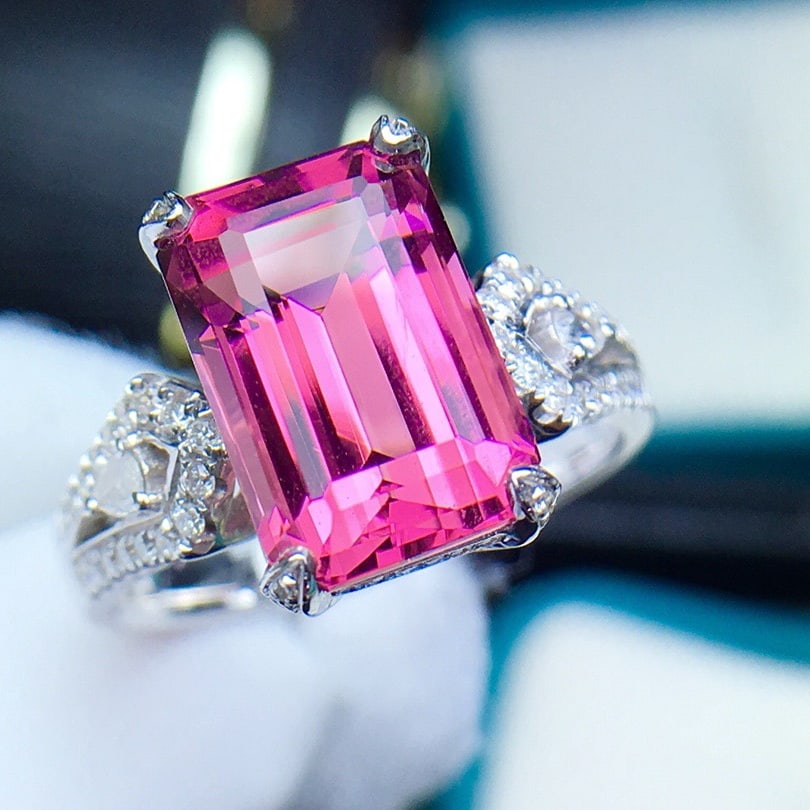 14k Gold 5.9 Ct Natural Tourmaline & Diamond Ring - 3