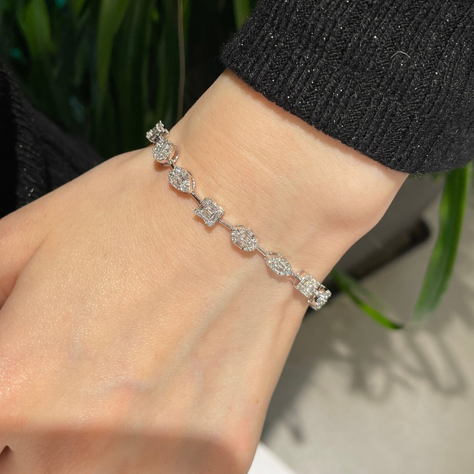 14k Gold 1.80 Ct Natural H Diamond Bracelet - 6