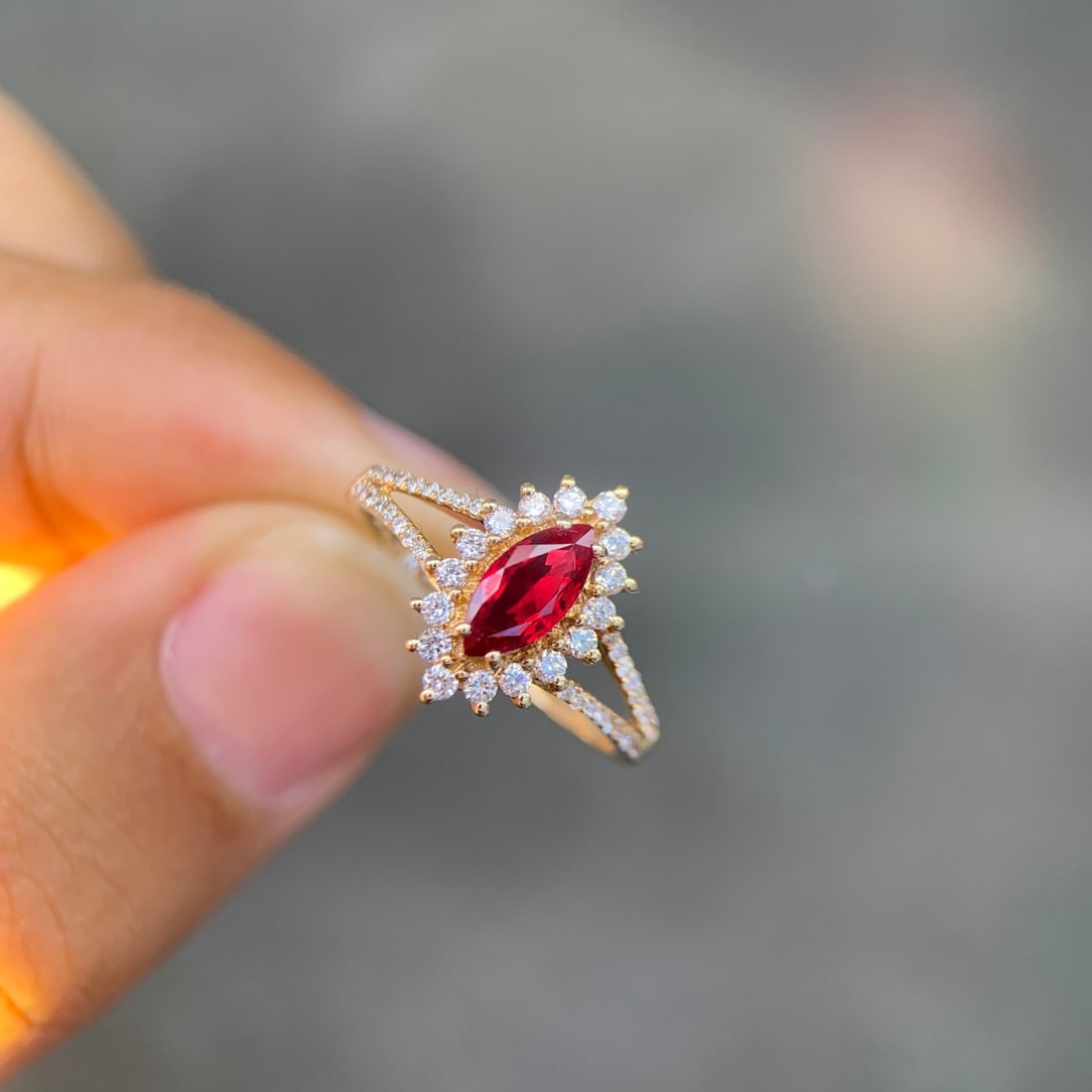14k Gold 0.90 Ctw Natural Ruby & Diamond Ring: Ref:231100222 // gold content:14k gold // ring size:7. 25us // // main gemstone:ruby // shape:marquise // carat weight:0. 55ct // color:red // treatment:natural // // adjacent gemstone 2 : diamond //