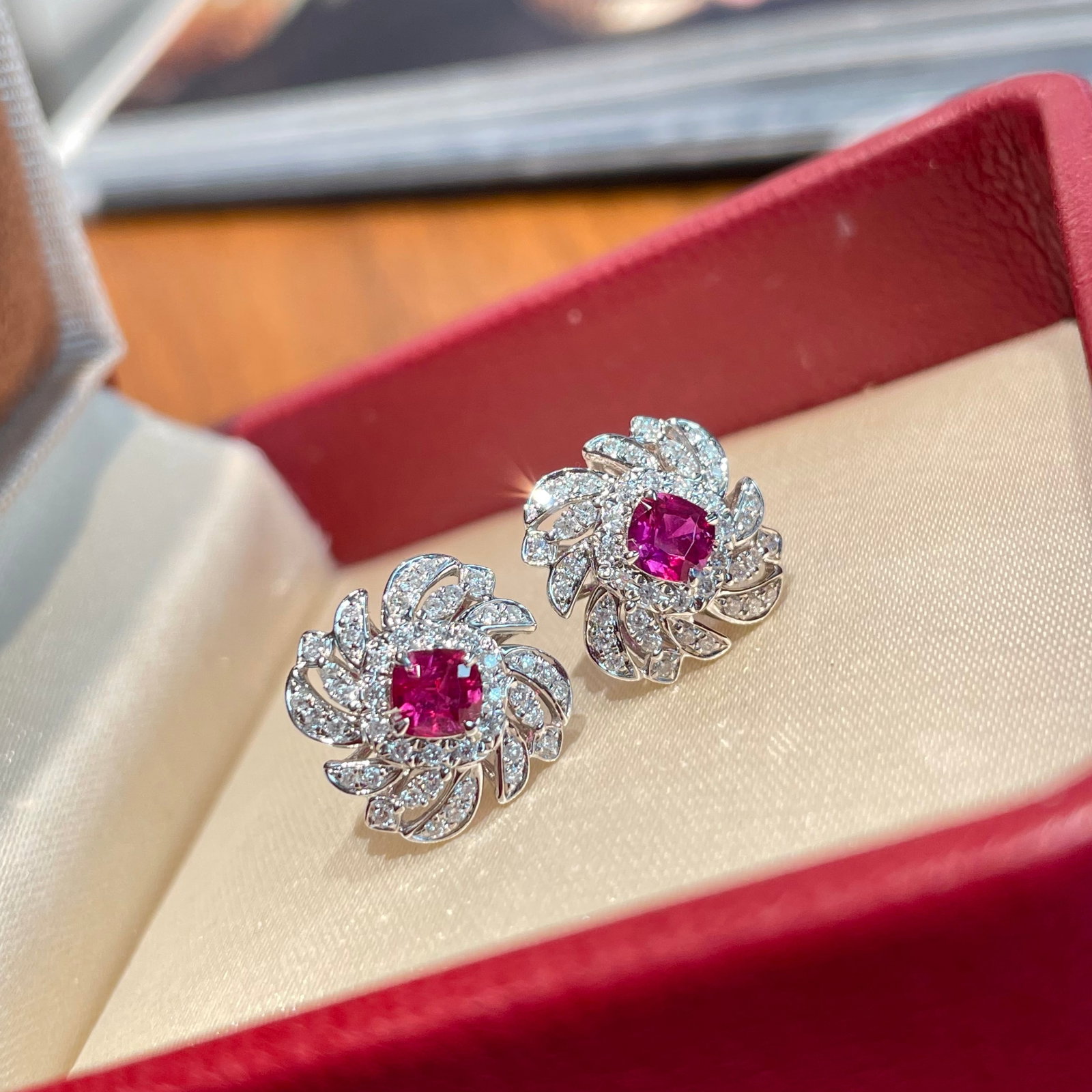 14k Gold 0.54 Ct Natural Ruby & Diamond Earrings: Ref:231100224 // gold content:14k gold // main gemstone:ruby // shape:cushion // carat weight:0. 54ct // color:red // treatment:natural // // adjacent gemstone 2 : diamond // shape:round // clarity