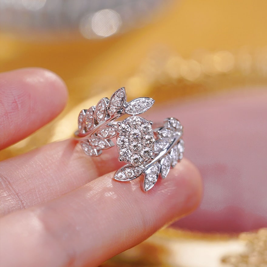 14k Gold 0.75 Ct Natural H Diamond Ring - 2