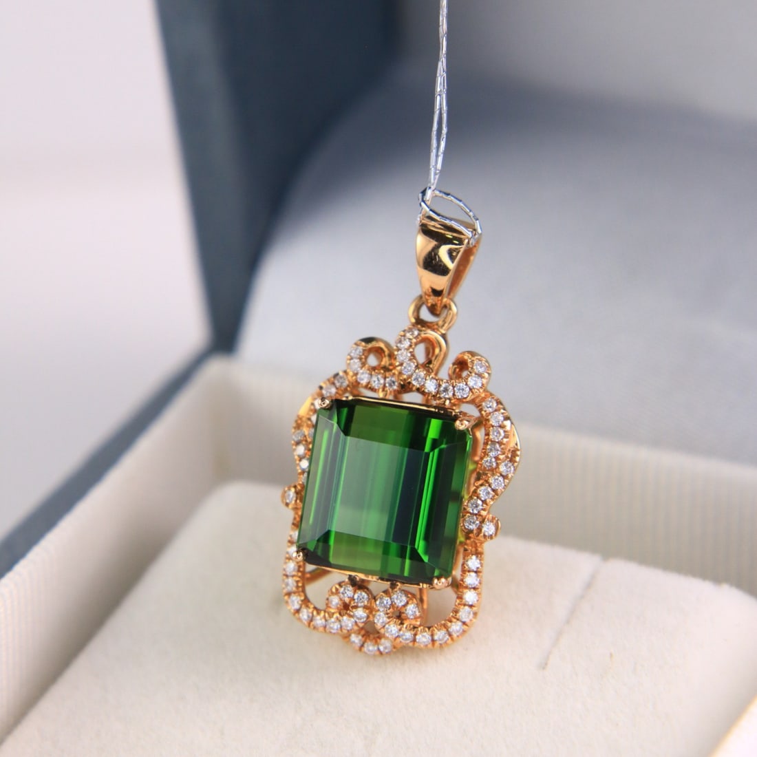 14k Gold 5.96 Ctw Natural Tourmaline & Diamond Pendant( Without Chain ) - 3