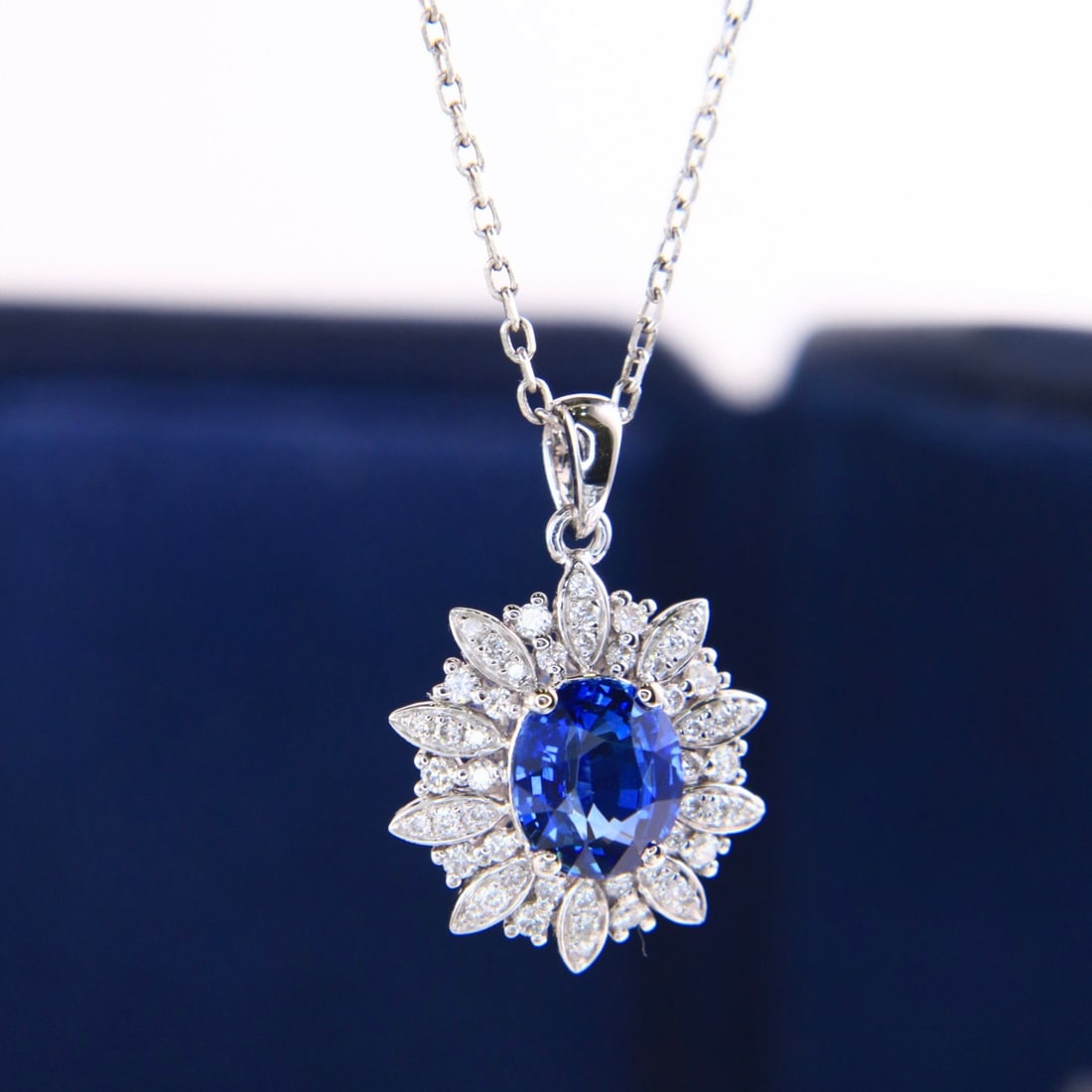 14k Gold 1.62 Ctw Natural Sapphire & Diamond Necklace - 4