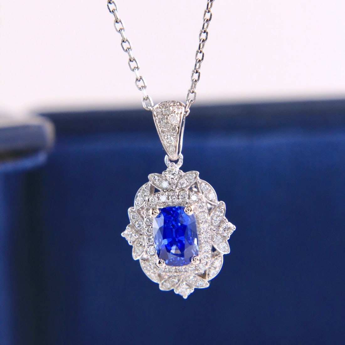 14k Gold 1.50 Ctw Natural Sapphire & Diamond Necklace - 4