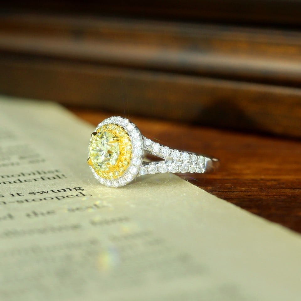 14k Gold 1.57 Ctw Natural Yellow Diamond & Diamond Ring - 2
