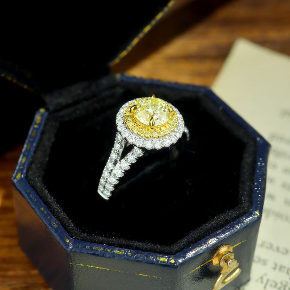 14k Gold 1.57 Ctw Natural Yellow Diamond & Diamond Ring - 4