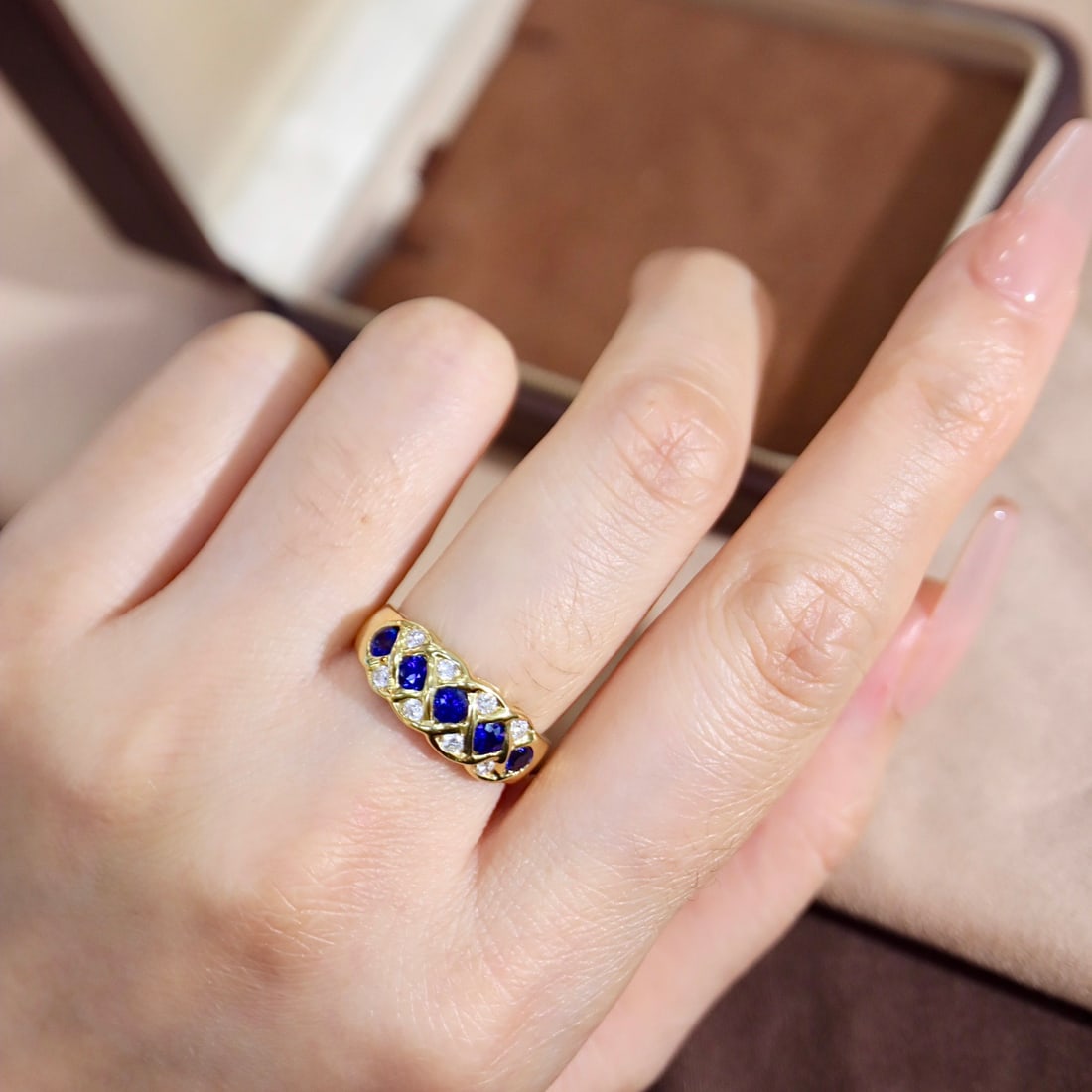 14k Gold 0.88 Ctw Natural Sapphire & Diamond Ring - 8