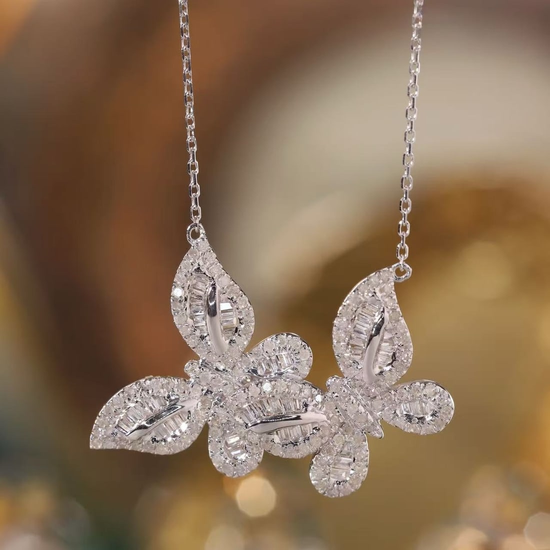 14k Gold 0.76 Ct Natural H Diamond & Butterfly Necklace - 2