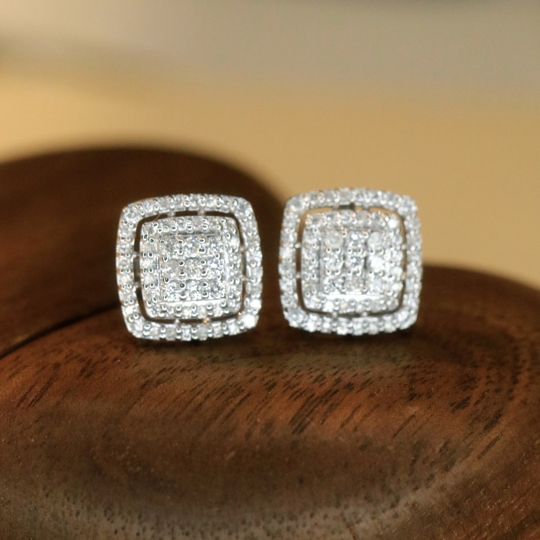 14k Gold 0.5 Ct Natural H Diamond Earrings - 2
