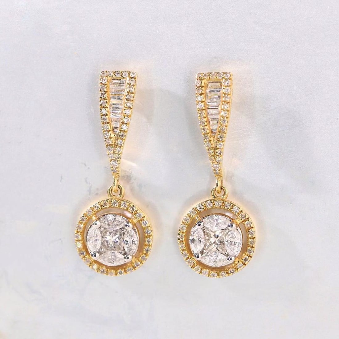 14k Gold 0.60 Ct Natural H Diamond Earrings - 4