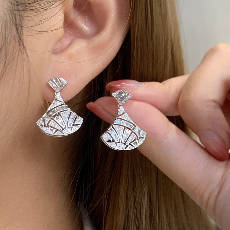 14k Gold 0.8 Ct Natural H Diamond Earrings - 4