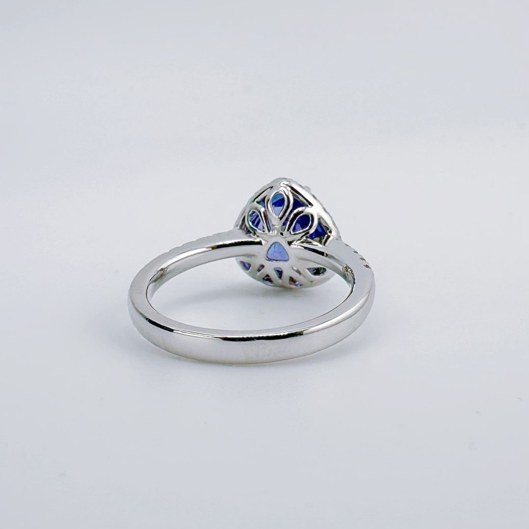 14k Gold 2.73 Ctw Natural Tanzanite & Diamond Ring - 2