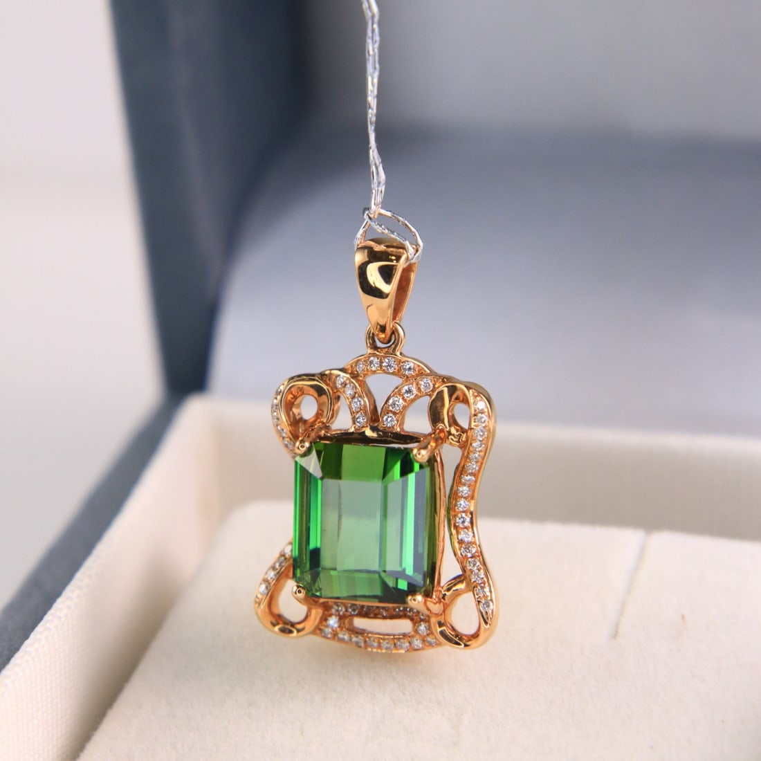 14k Gold 5.39 Ctw Natural Tourmaline & Diamond Pendant( Without Chain ) - 3