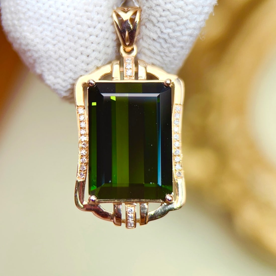 14k Gold 10.88 Ctw Natural Tourmaline & Diamond Pendant( Without Chain ) - 2