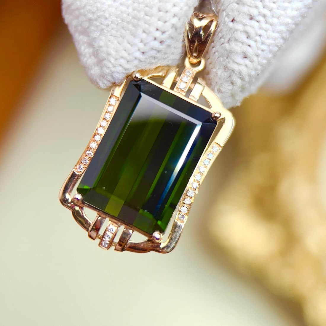 14k Gold 10.88 Ctw Natural Tourmaline & Diamond Pendant( Without Chain ) - 3
