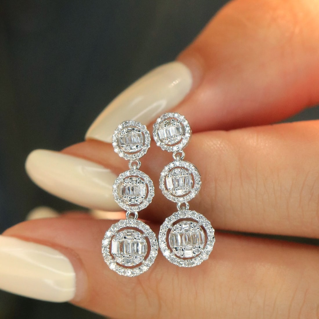 14k Gold 0.6 Ct Natural H Diamond Earrings - 2