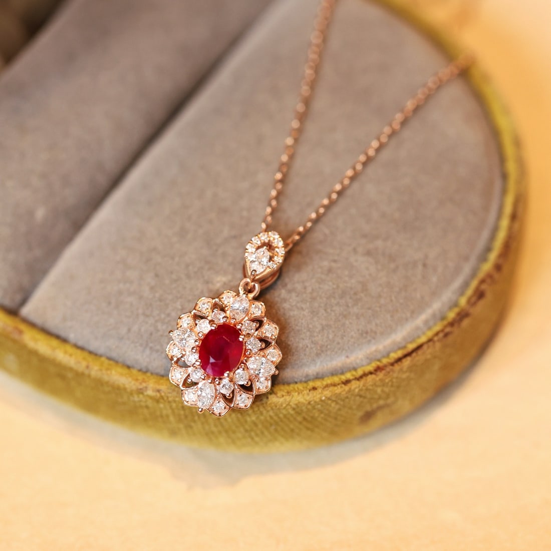 14k Gold 0.95 Ctw Natural Ruby & Diamond Pendant( Without Chain ) - 3