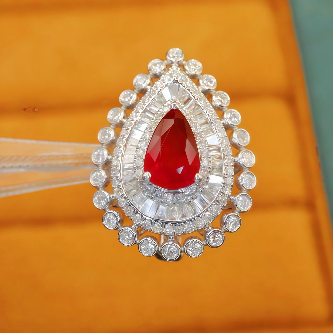 14k Gold 1.75 Ctw Natural Ruby & Diamond Brooch/pendant( Without Chain ) - 3