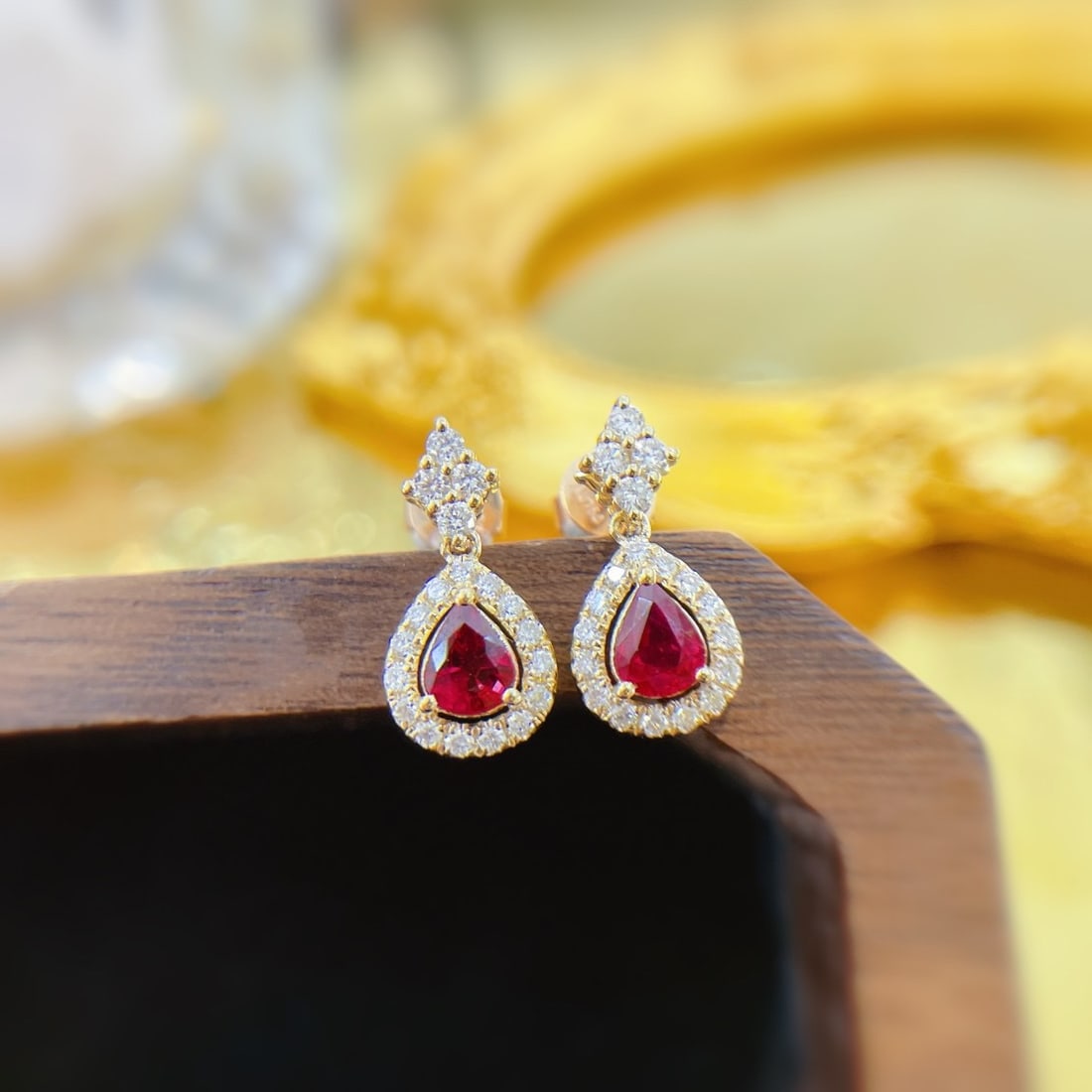 14k Gold 1.00 Ctw Natural Ruby & Diamond Earrings - 3
