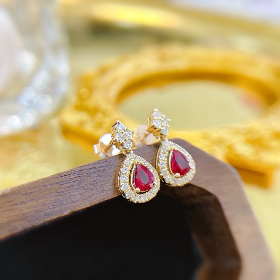 14k Gold 1.00 Ctw Natural Ruby & Diamond Earrings - 4