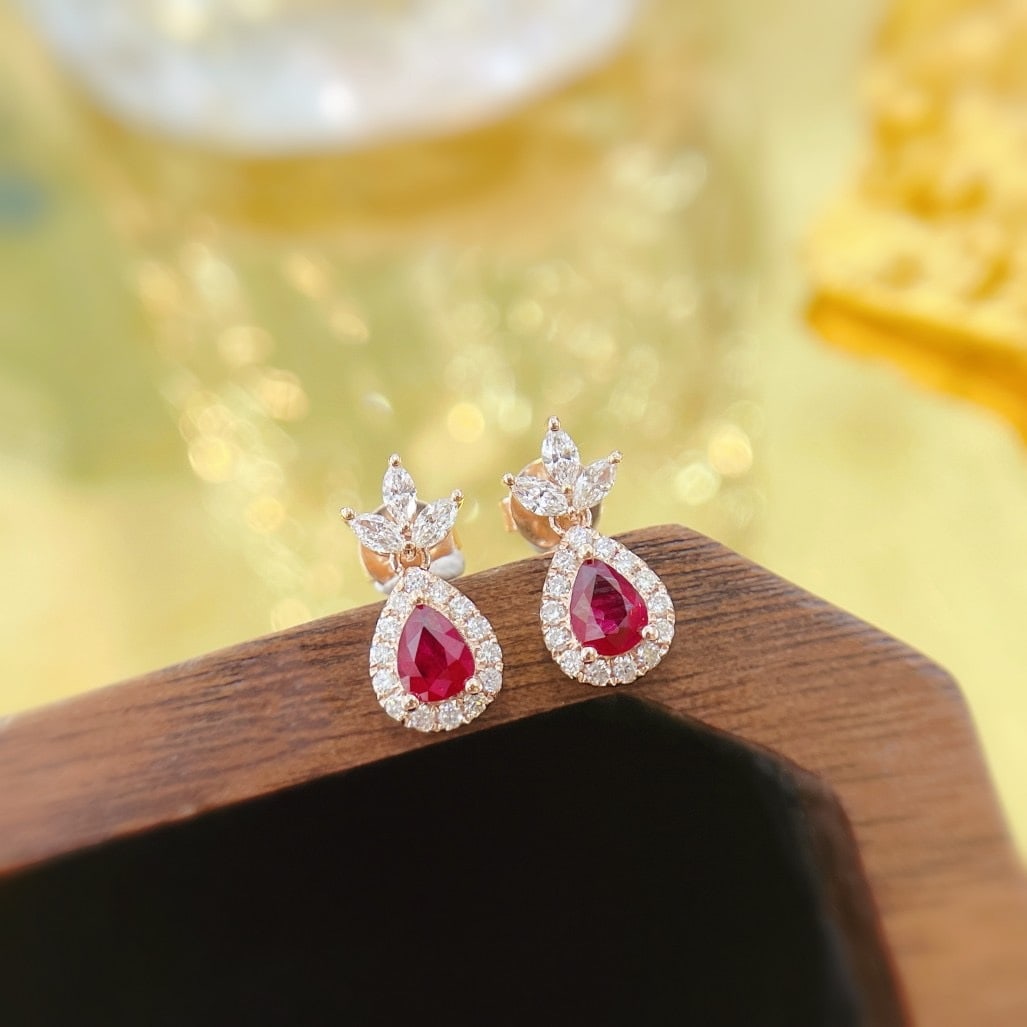 14k Gold 0.82 Ctw Natural Ruby & Diamond Earrings - 3