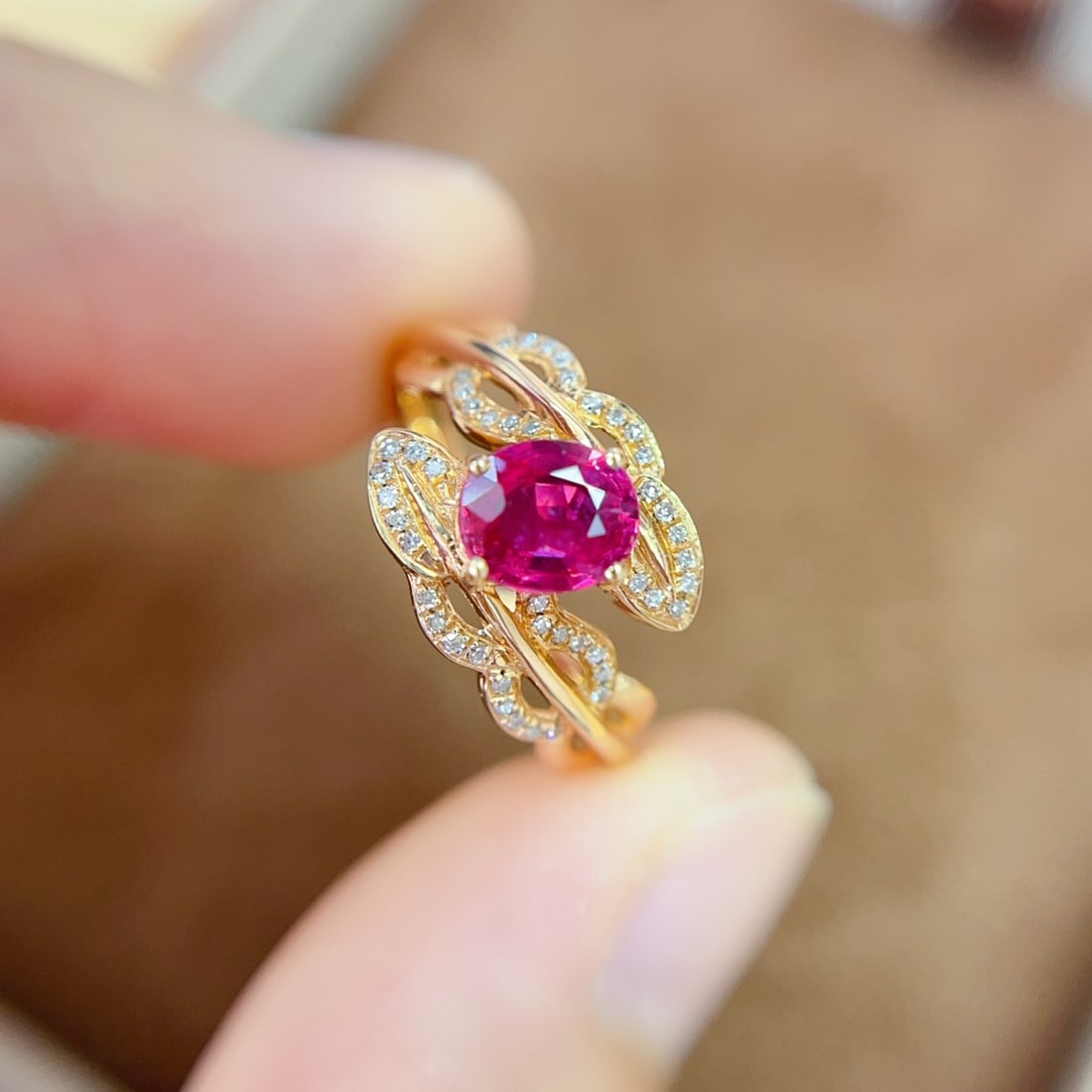 14k Gold 1.03 Ct Natural Ruby & Diamond Ring - 4