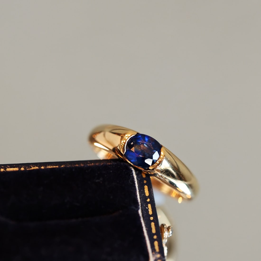 14k Gold 1.10 Ct Natural Sapphire Ring - 3