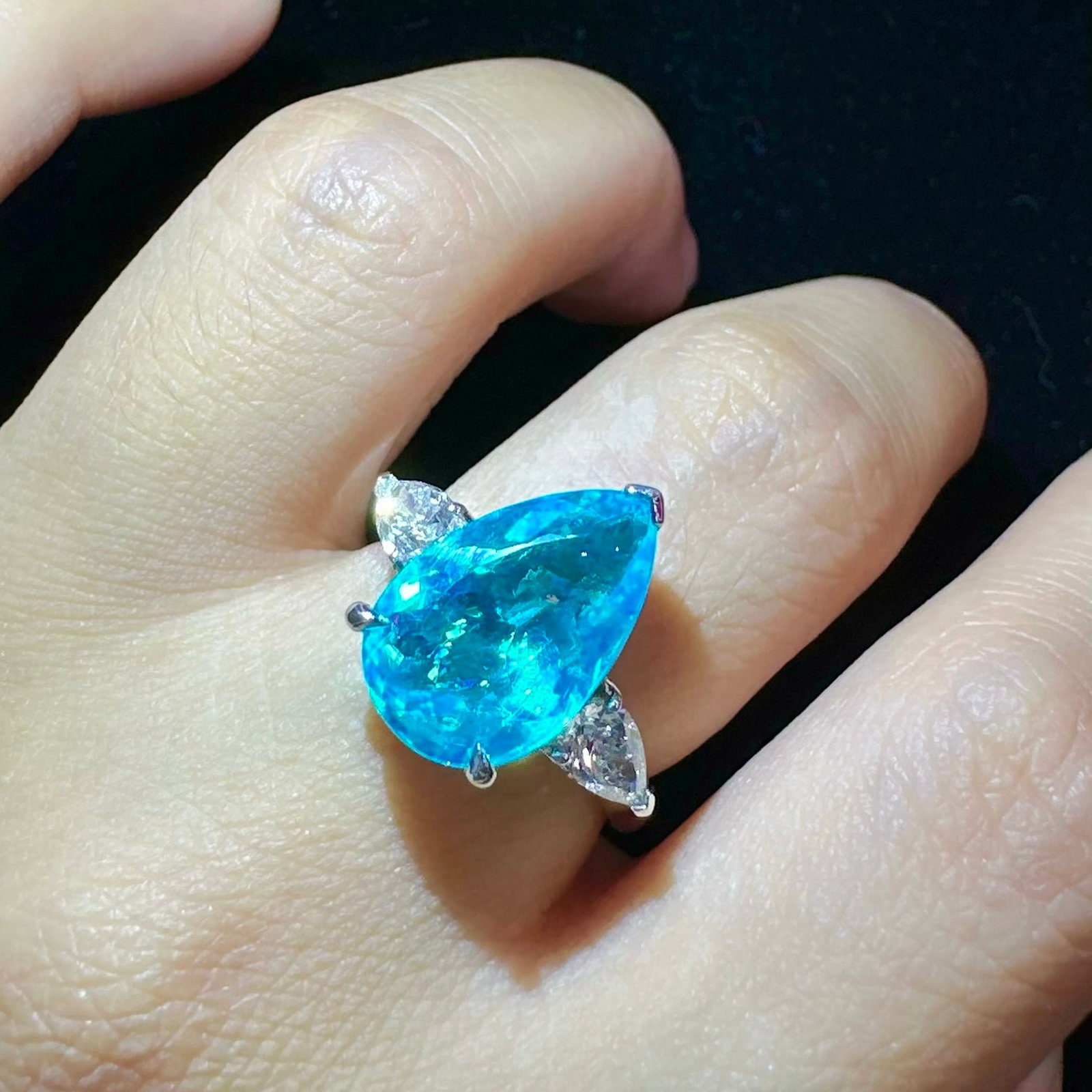 14k Gold 5.33 Ctw Natural Paraiba Tourmaline & Diamond Ring - 3