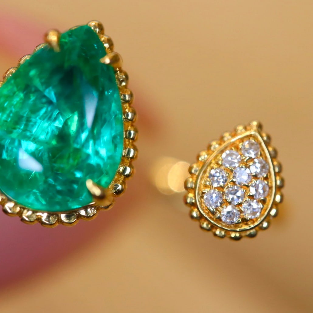 14k Gold 1.96 Ct Natural Emerald & Diamond Ring - 2