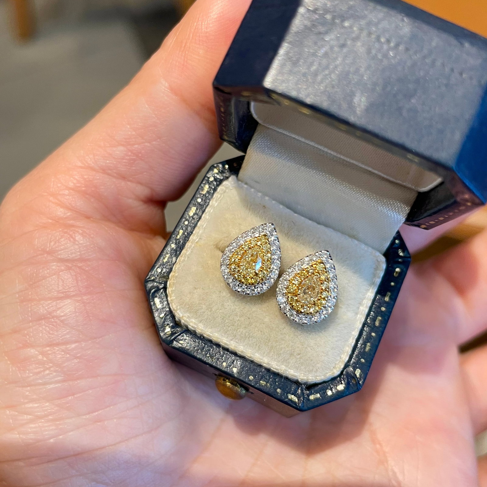 14k Gold 0.62 Ct Natural H Diamond Earrings - 7