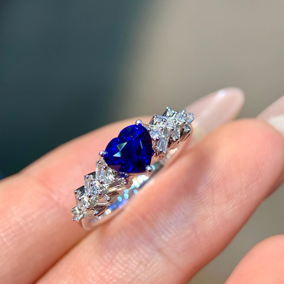 14k Gold 1.39 Ctw Natural Sapphire & Diamond Ring - 3