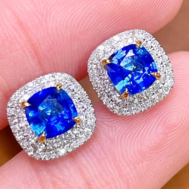 14k Gold 1.26 Ct Natural Sapphire & Diamond Earrings - 3