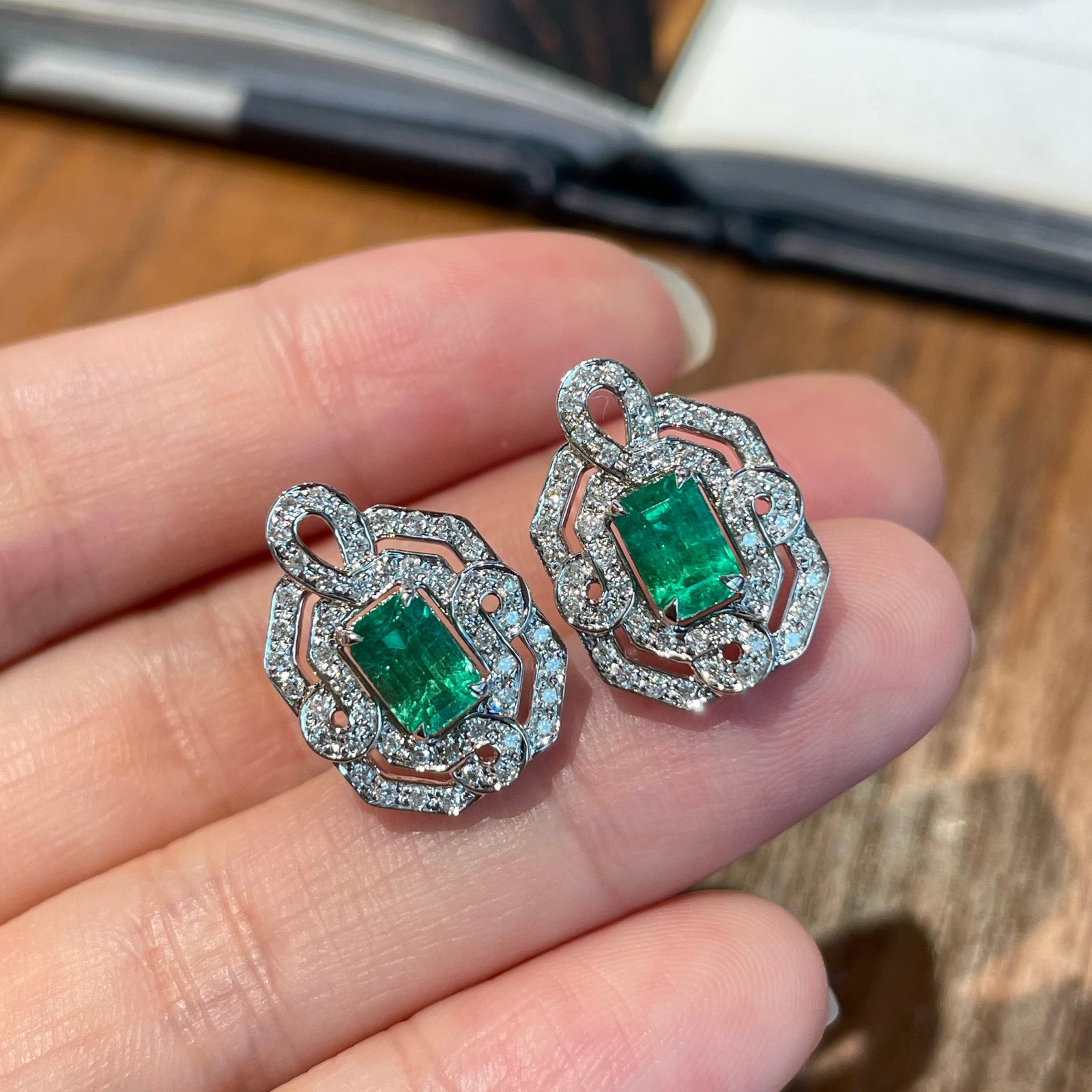 14k Gold 1.3 Ct Vivid Green Natural Emerald & Diamond Earrings - 2