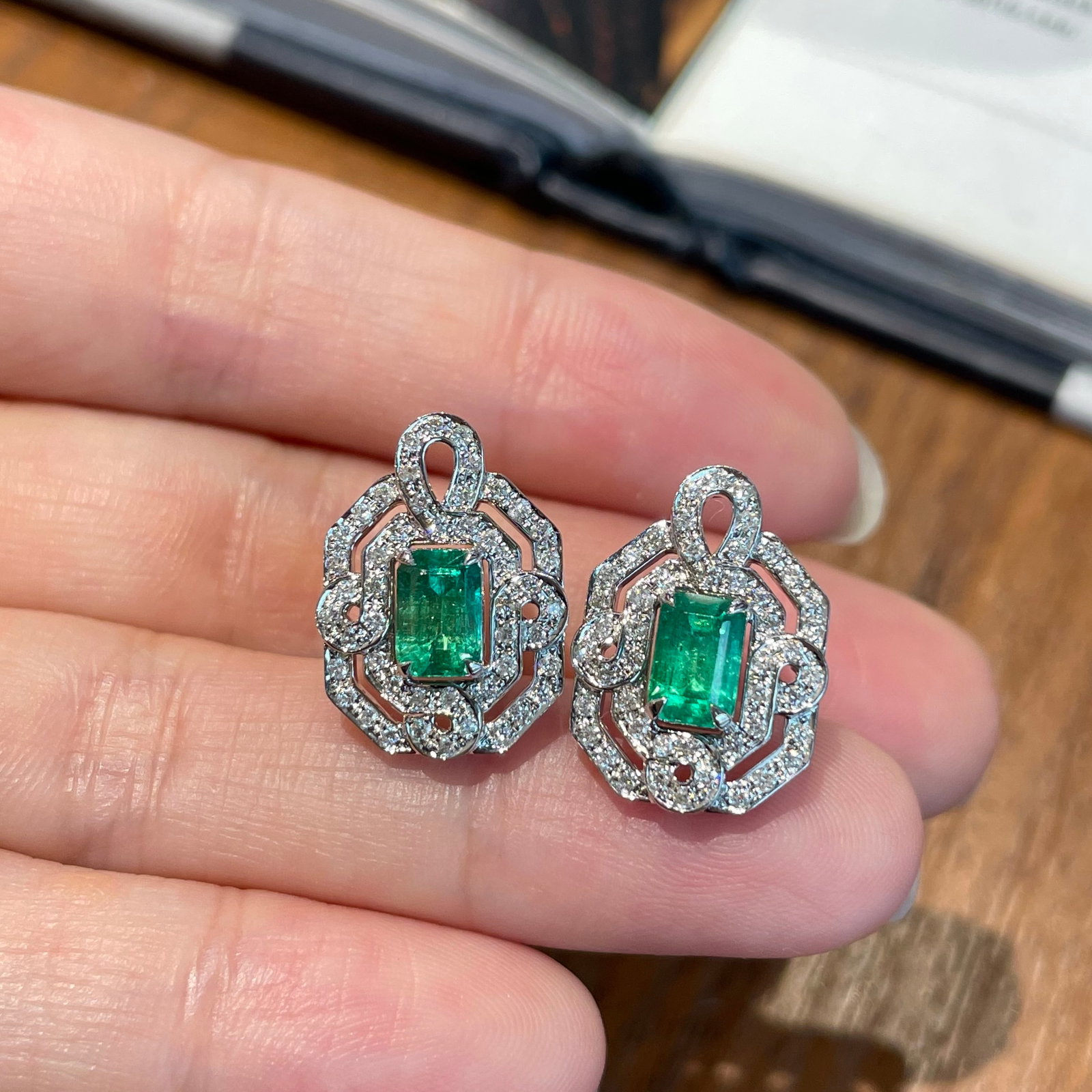 14k Gold 1.3 Ct Vivid Green Natural Emerald & Diamond Earrings - 4