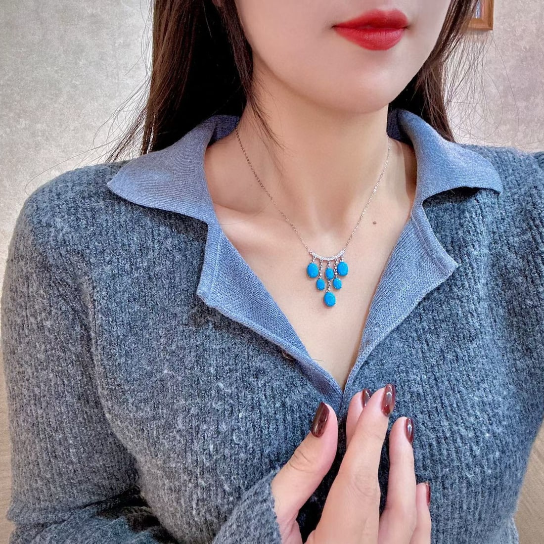 14k Gold 7.73 Ctw Natural Blue Turquoise & Diamond Necklace - 4