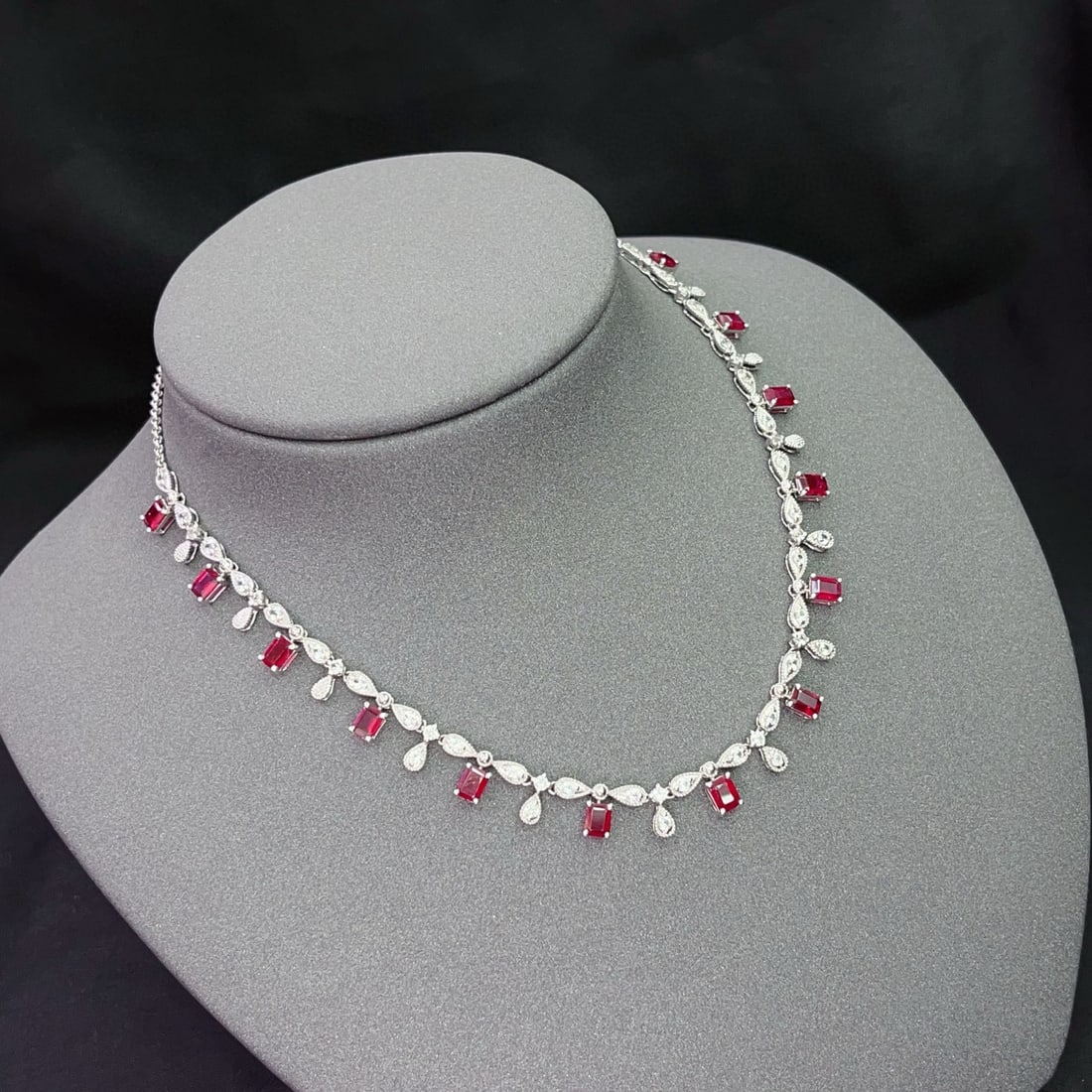 14k Gold 4.58 Ct Natural Ruby & Sapphire Necklace - 2