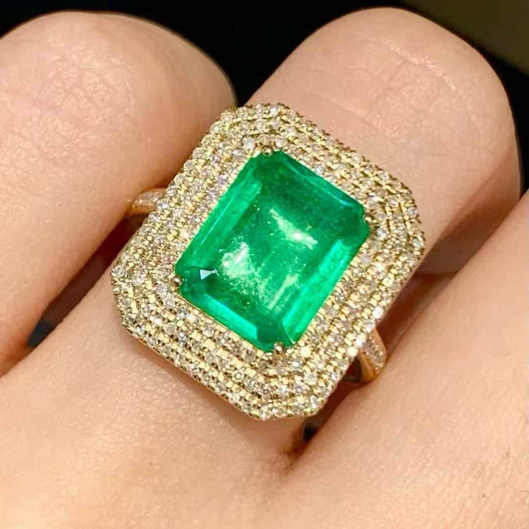 14k Gold 2.6 Ct Vivid Green Natural Emerald & Diamond Ring - 6