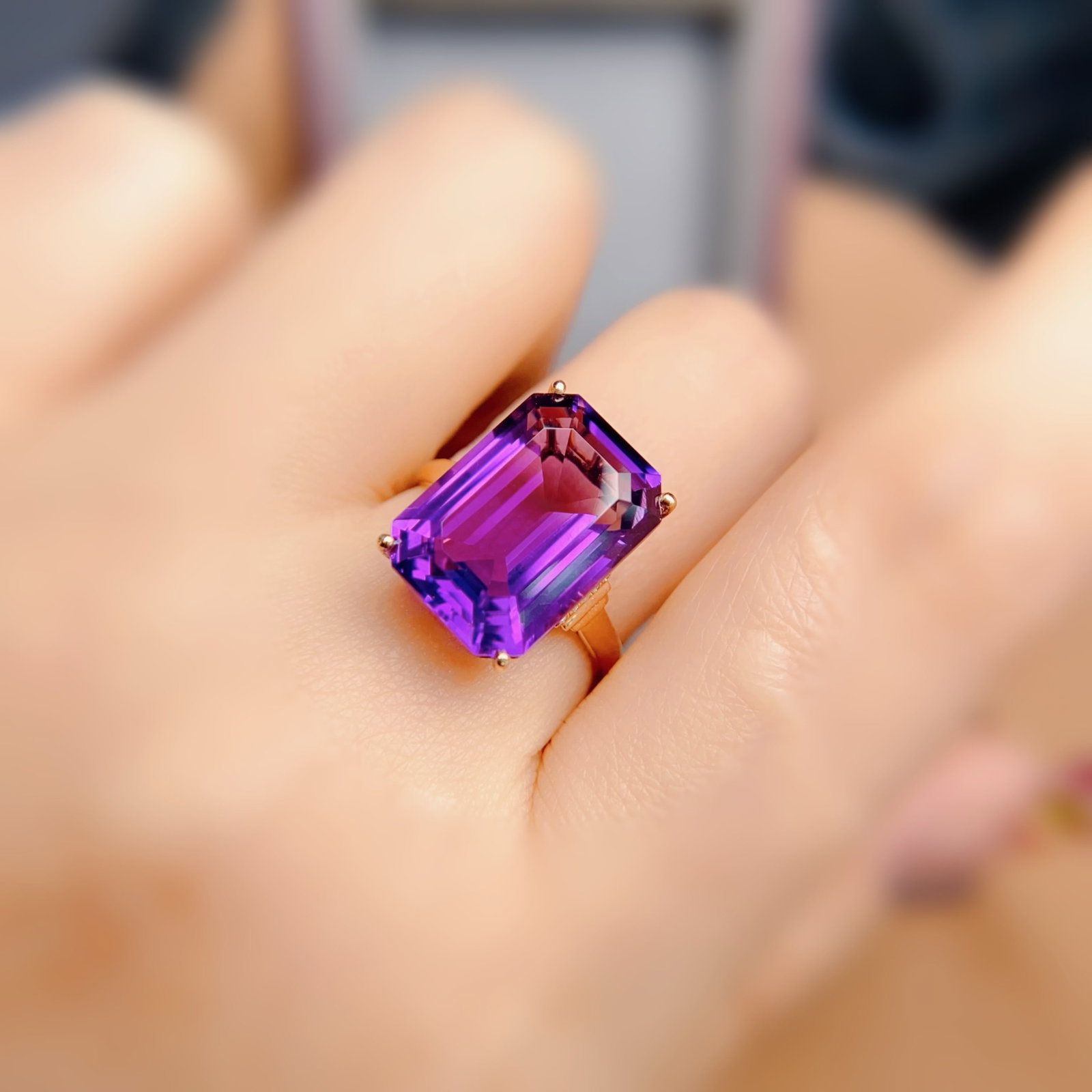 14k Gold 7.98 Ctw Natural Amethyst & Diamond Ring - 4