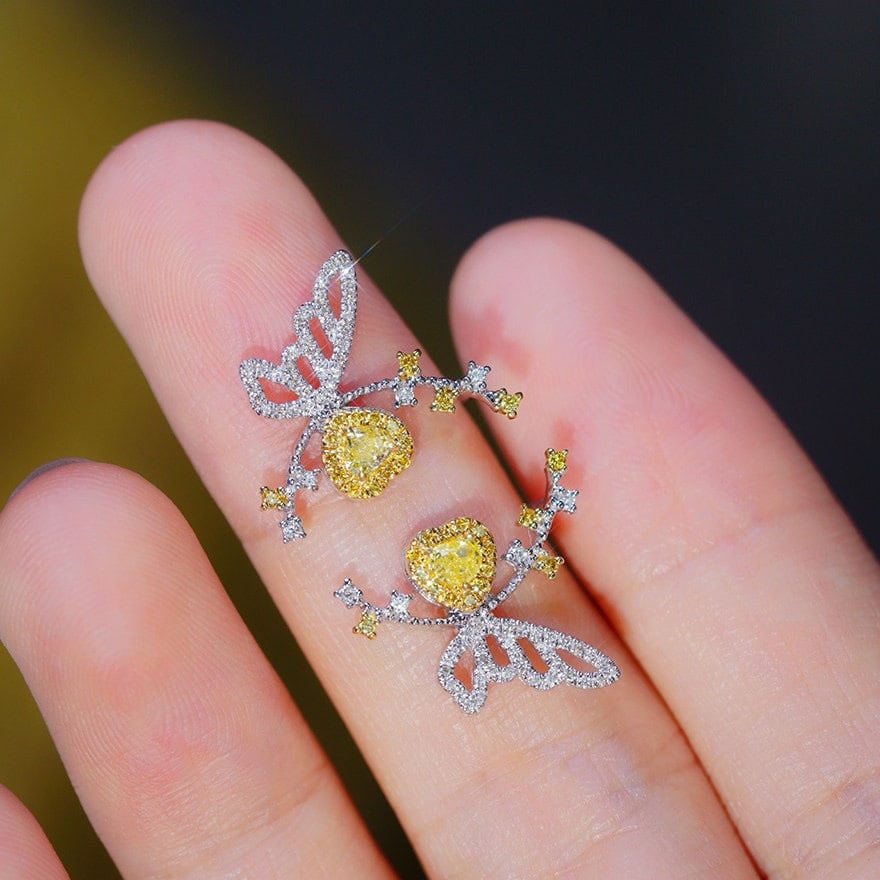 14k Gold 0.40 Ct Natural Color Diamond Earrings - 2