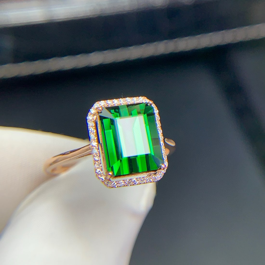 14k Gold 3.5 Ct Natural Tourmaline & Diamond Ring - 6