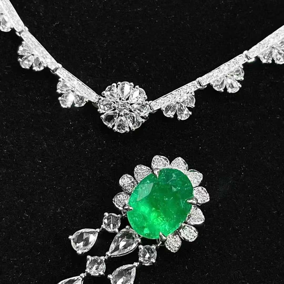 14k Gold 3.85 Ctw Natural Diamond & Emerald Jewelry Set - 6