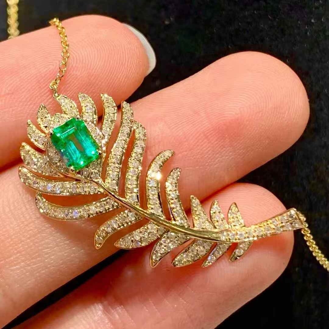 14k Gold 0.45 Ct Natural Emerald & Diamond Necklace - 3