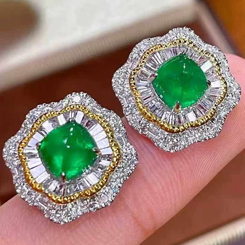 14k Gold 1.92 Ct Natural Emerald & Diamond Earrings - 3