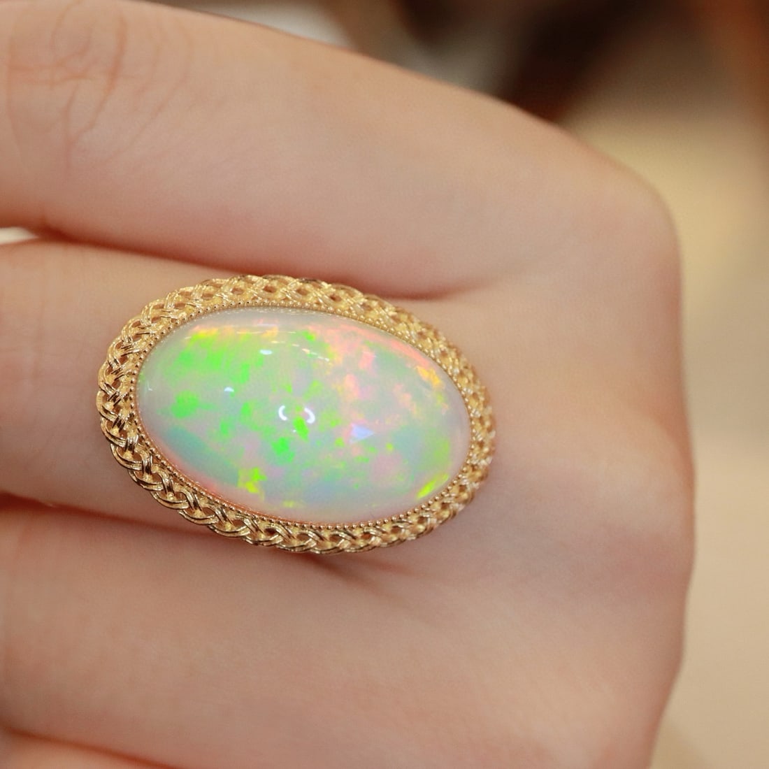 14k Gold 14.03 Ct Natural Opal & Solitaire Ring - 3
