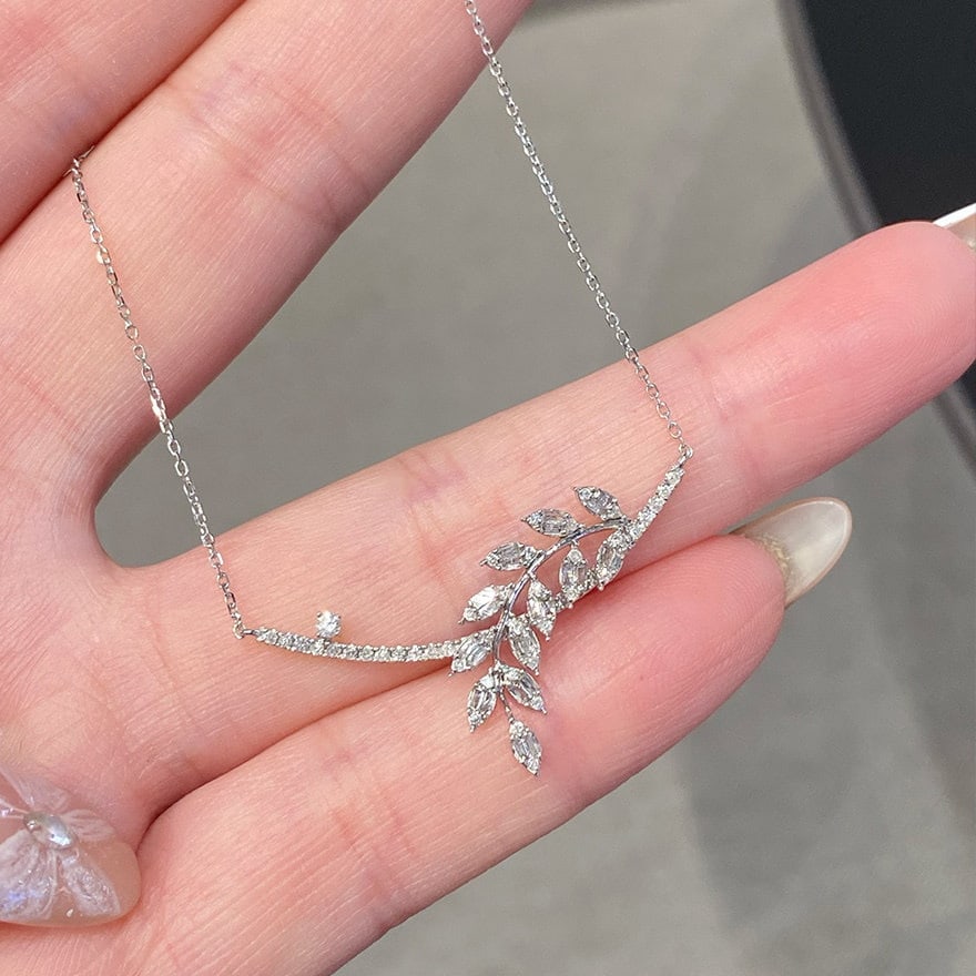 14k Gold 0.35 Ct Natural H Diamond Necklace - 2