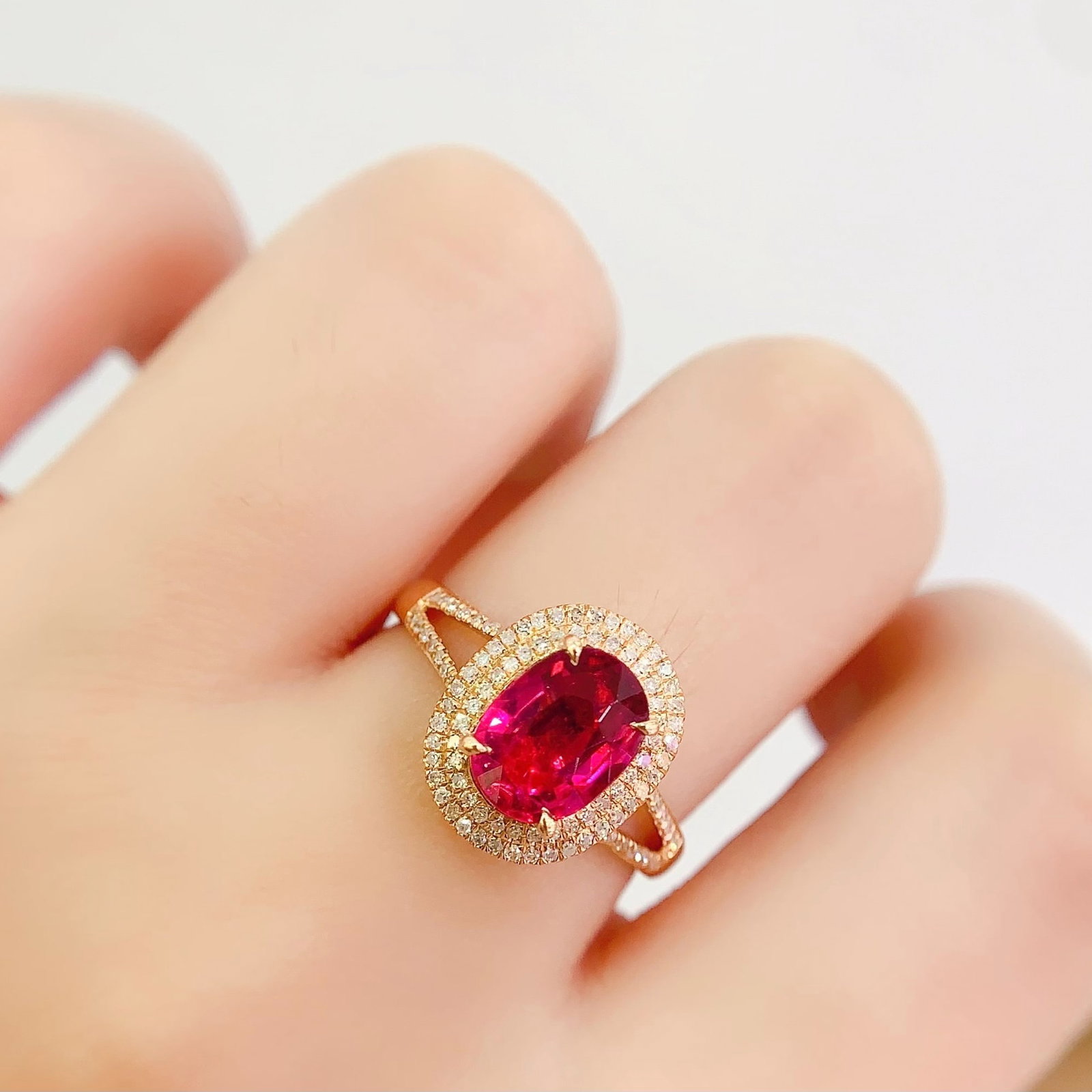 14k Gold 2.2 Ct Natural Tourmaline & Diamond Ring - 4