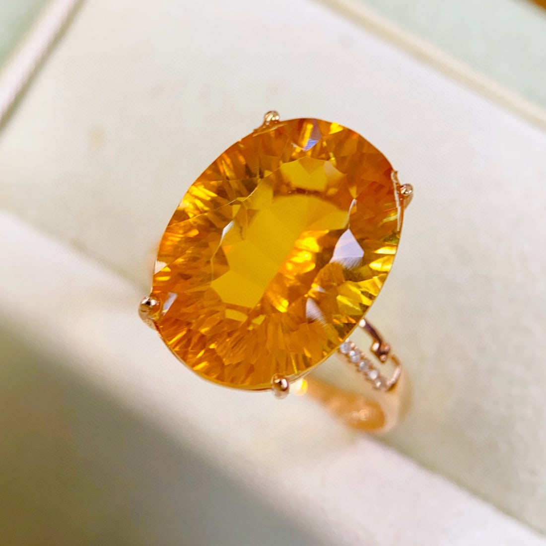 14k Gold 10.58 Ctw Natural Citrine & Diamond Ring - 2