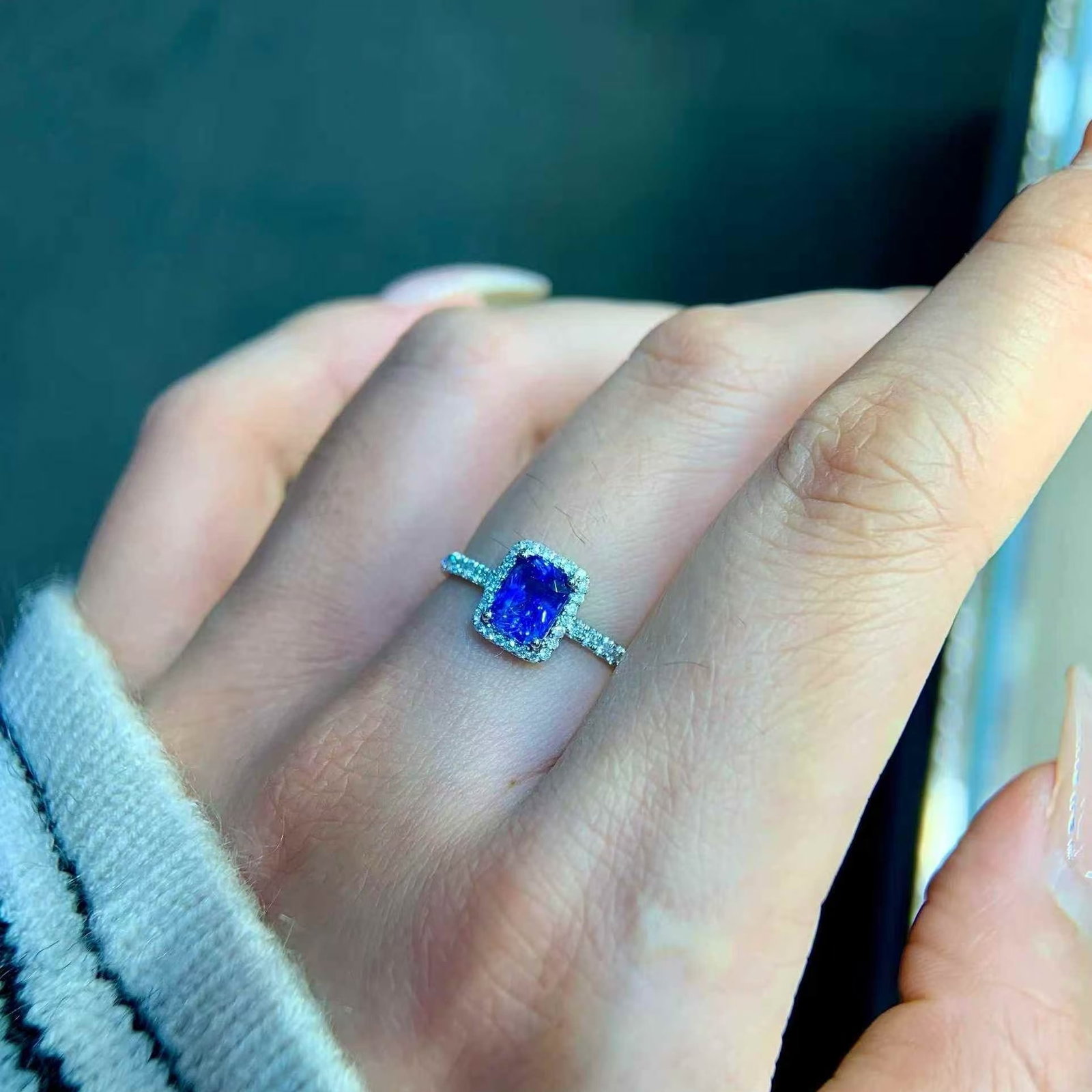 14k Gold 1.35 Ctw Natural Sapphire & Diamond Ring - 3