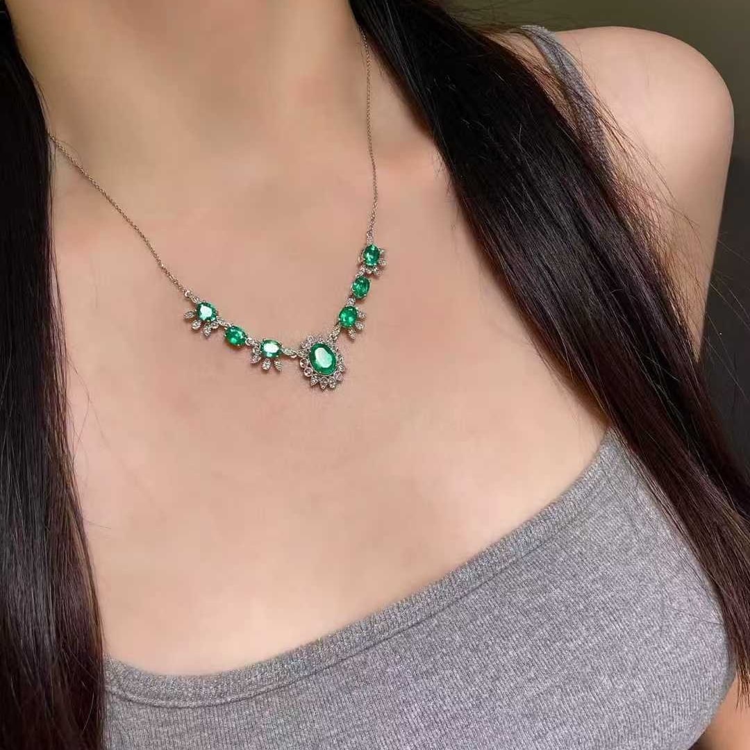 14k Gold 3.3 Ct Natural Emerald & Diamond Necklace - 5